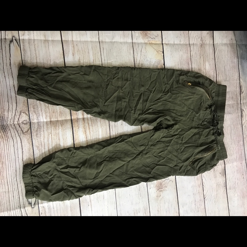 Capri Jogger